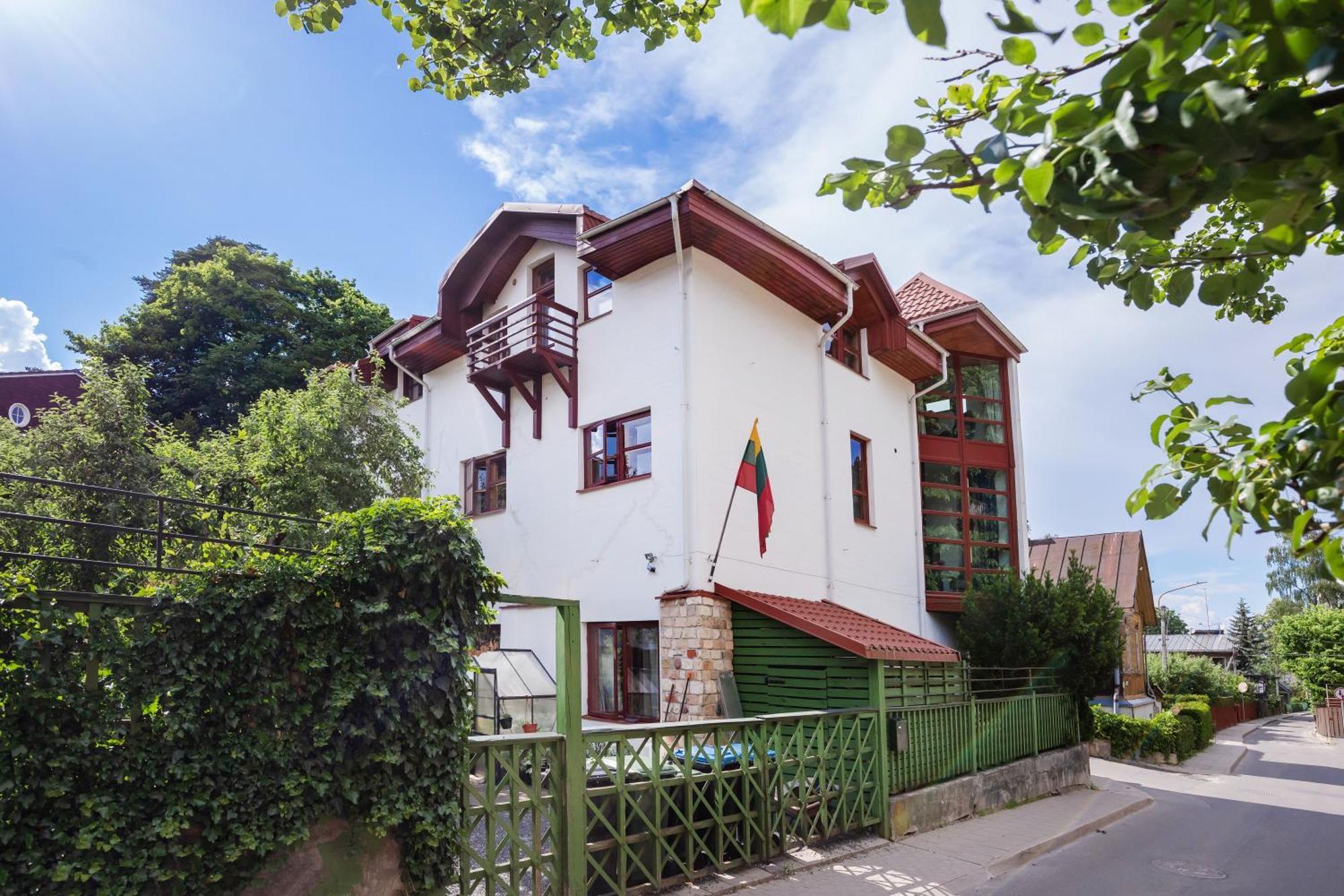 House Of Sun Bed & Breakfast Vilnius Exterior photo