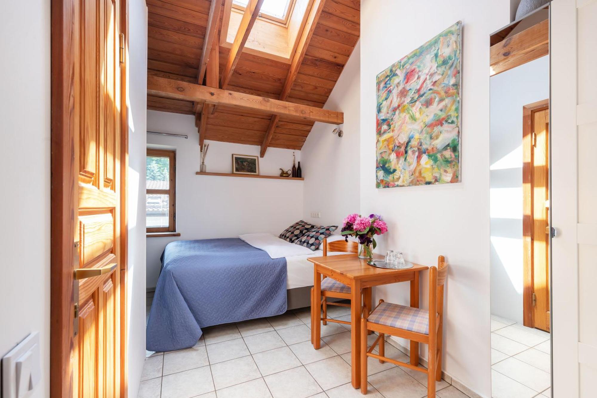 House Of Sun Bed & Breakfast Vilnius Exterior photo