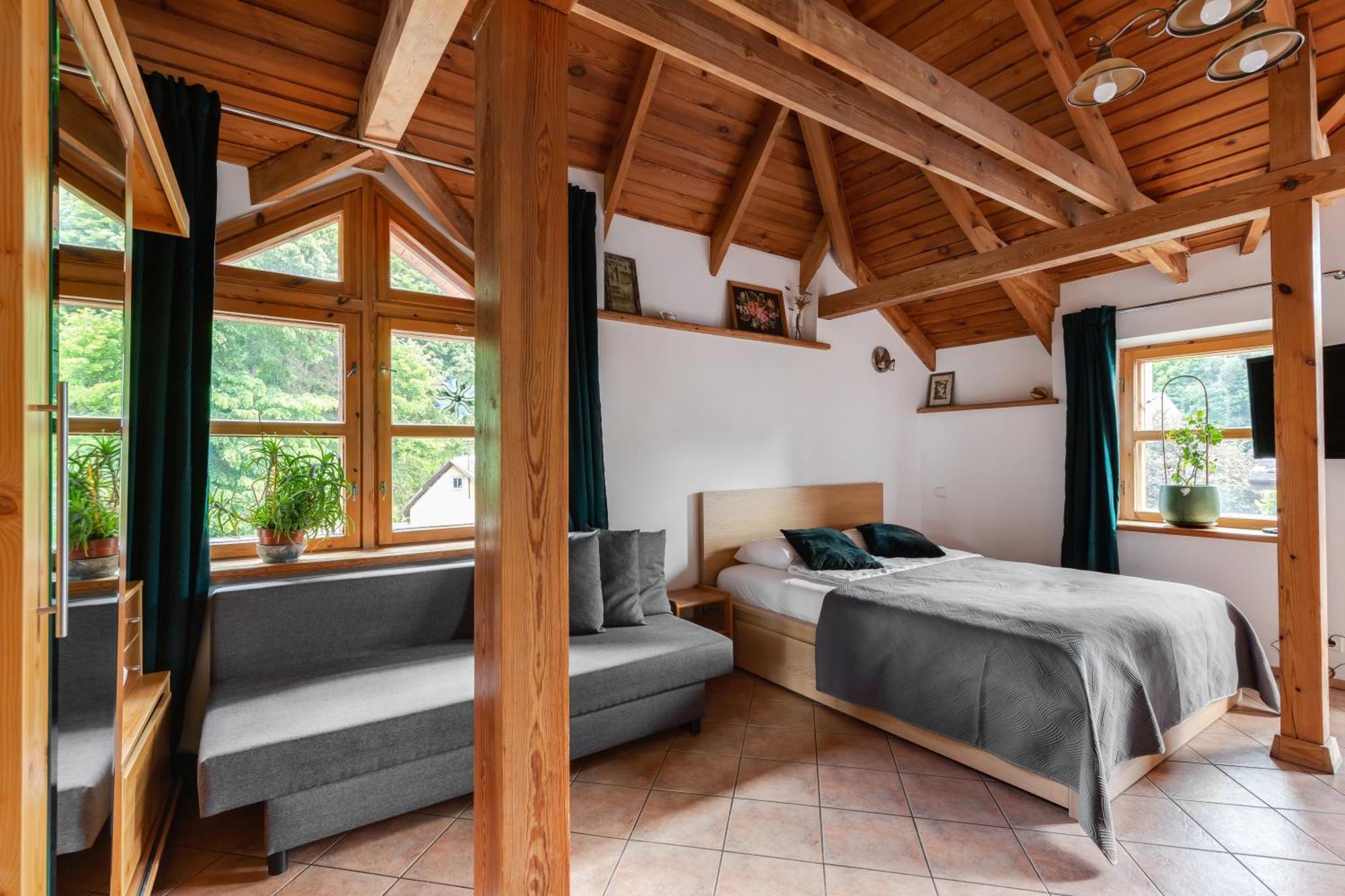House Of Sun Bed & Breakfast Vilnius Exterior photo